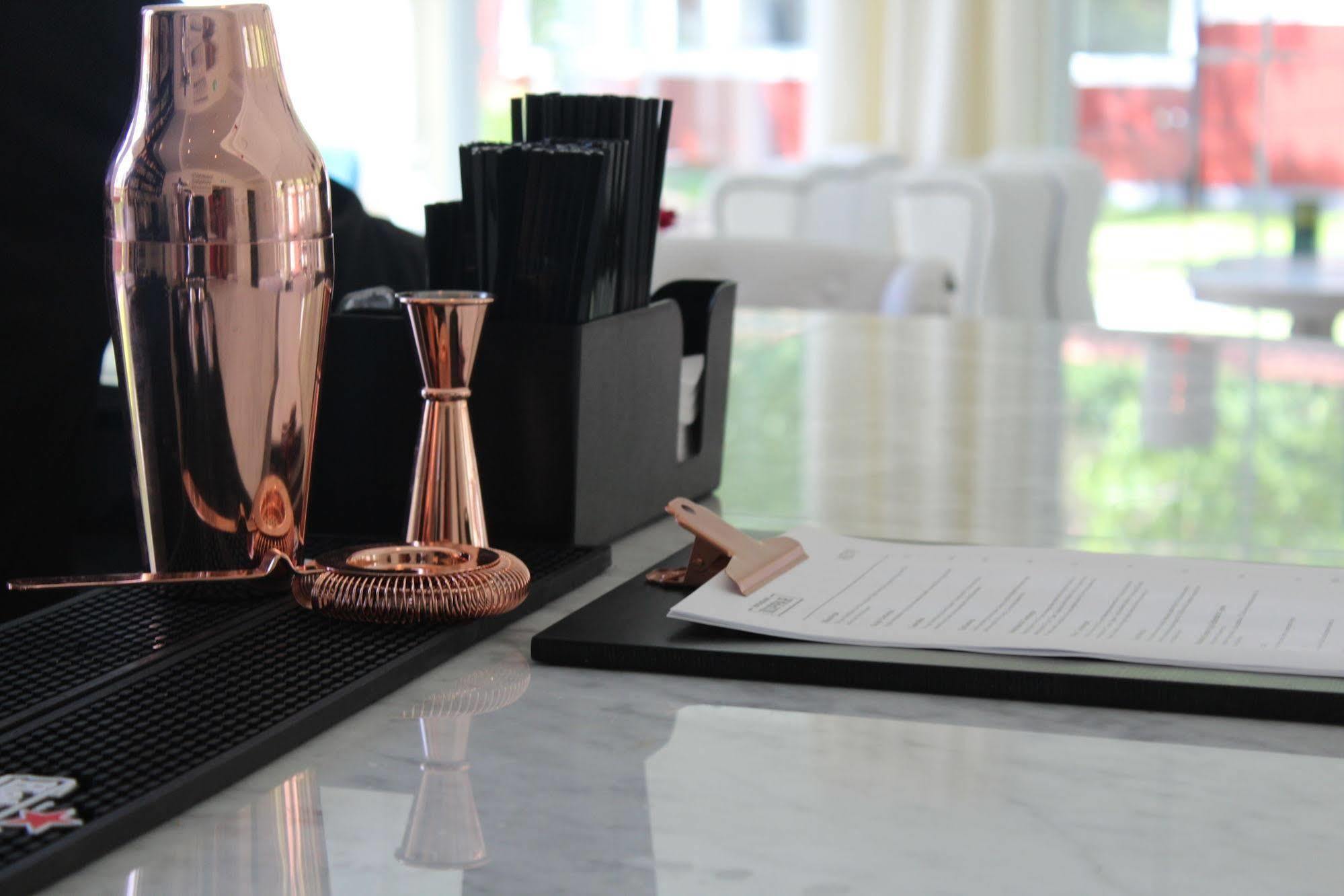 Brook Hotels Arlanda Rosersberg Екстер'єр фото